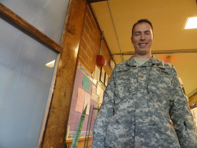 Hannah's first picture of daddy!